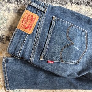 Levi's® 711 Skinny Women's Jean